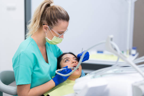 Best Cracked Tooth Emergency Dentist  in Madrid, IA